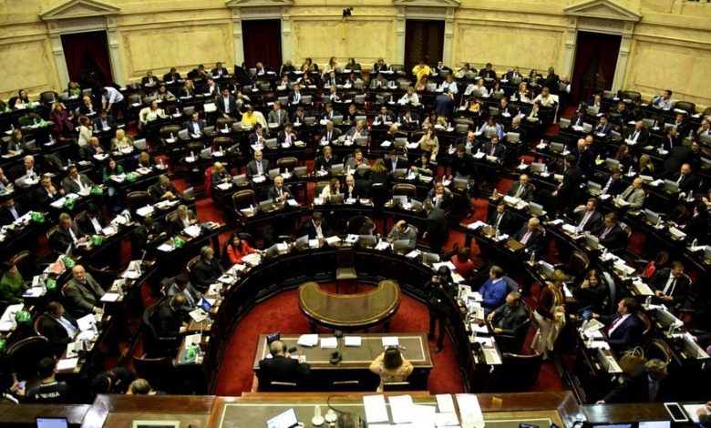 Photo of Diputados despenaliza el aborto: 129 a favor, 125 en contra y 1 abstención