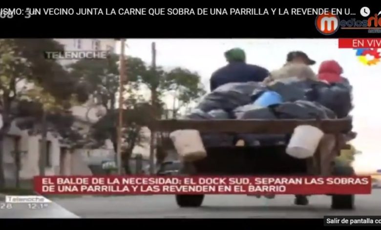 Photo of Macrismo explicito: «vecinos juntan carnes que sobran y van a la basura y arman baldes de asado para vender a $50»