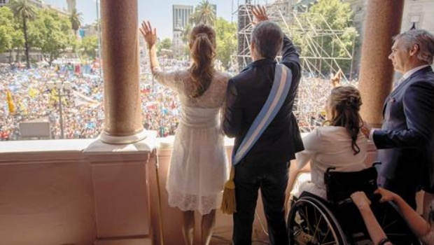 Photo of Por Ernesto Teneuban: «Todo lo que puede salir mal»