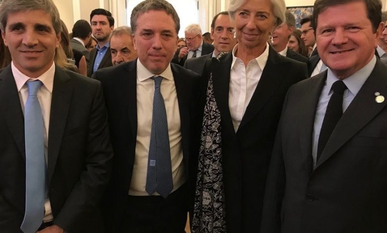 Photo of  Por Ignacio Fidanza: «Caputo amagó con renunciar, muy enfrentado con el FMI»