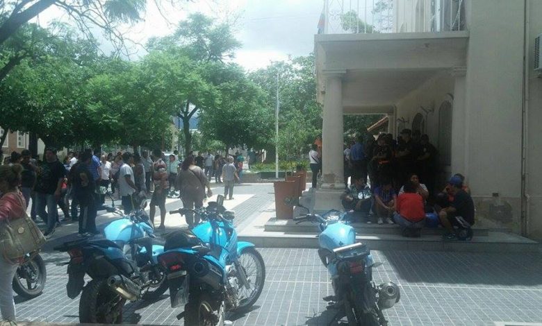 Photo of Quintela: “pague con normalidad a estos trabajadores ¿porque no se puede pagar ahora?