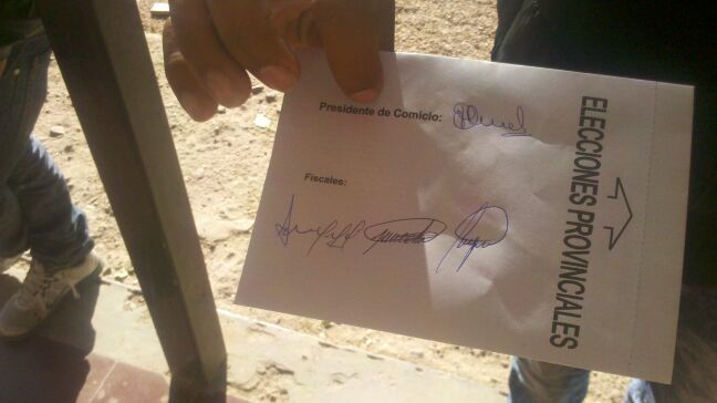 Photo of Conoce aquí como se puede ganar una elección en la Rioja, «voto cadena»