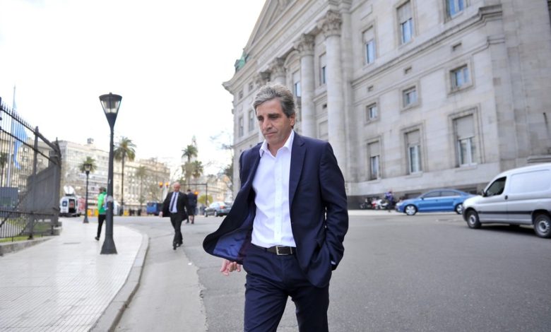 Photo of Renuncio Caputo en medio del viaje de Mauricio Macri a Nueva York