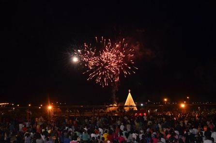 Photo of LA ESTAFA DE LOS FUEGOS ARTIFICIALES EN EL PARQUE DE LA CIUDAD