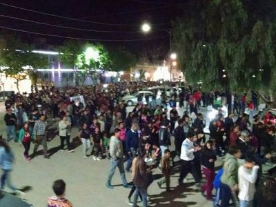 Photo of Cierre, remediación y prohibición, los Jachalleros marchan a San Juan Capital