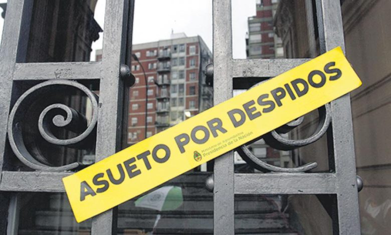 Photo of Más de 4300 despedidos mensuales