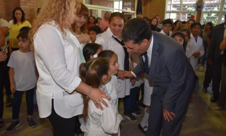 Photo of Casas habló con Galeano sobre la “enmienda”, pobreza, empleo y la oposición macrista