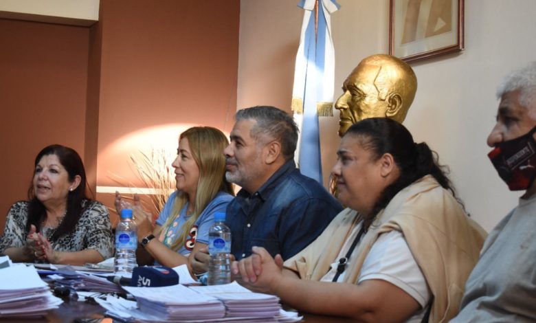 Photo of MIGUEL GALEANO:  «EL PERONISMO RIOJANO SE ENCAMINA A LA UNIDAD CON UNA NUEVA ESTRUCTURA DE CONDUCCIÓN»