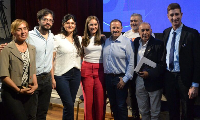 Photo of El Ciclo de Encuentros Esperanza Federal de la Escuela Justicialista Nestor Kirchner quedó inaugurado en la Rioja