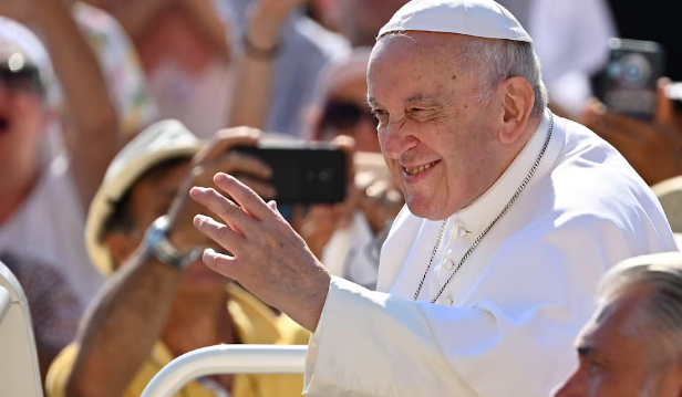 Photo of El Partido Justicialista Riojano expresa su más sincero apoyo y solidaridad con Su Santidad el Papa Francisco